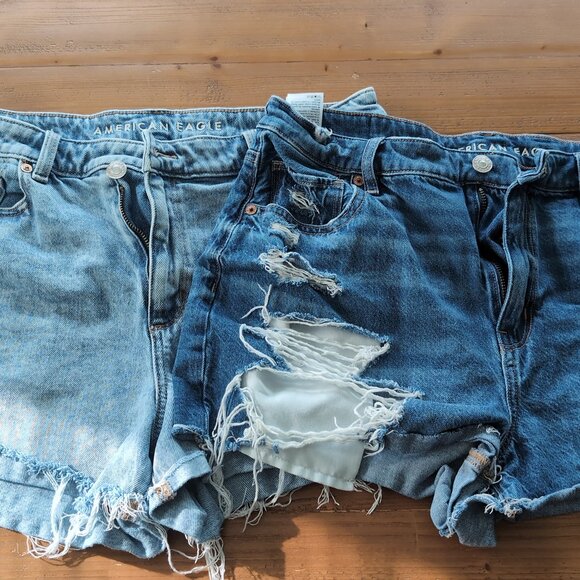 2 pairs, American Eagle Shorts, Size 10 - Picture 1 of 5
